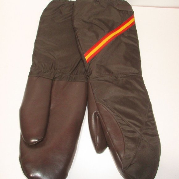 Vintage 1970's Winter Youths Mitts Size 8 by Tyrolia NEVER USED - Picture 5 of 8